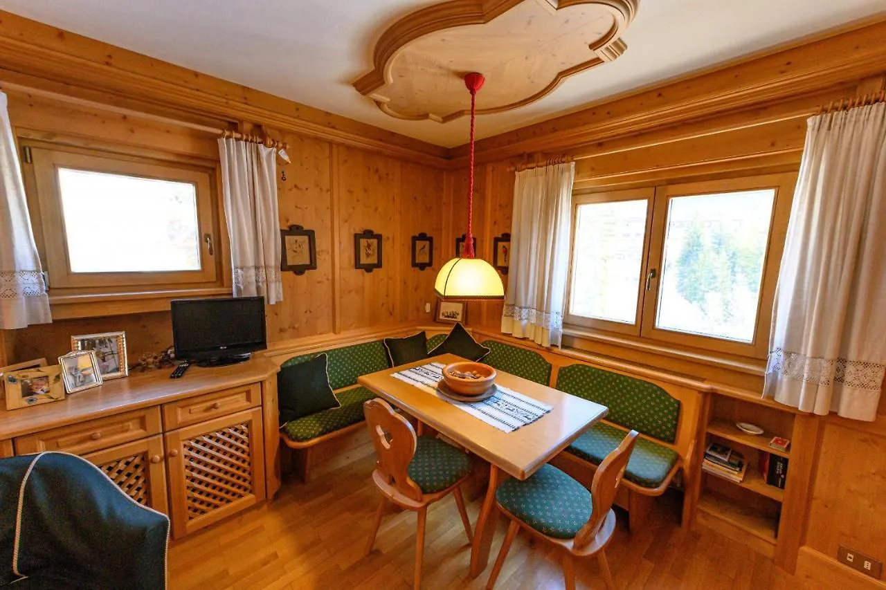 Casa Crignes Apartment Cortina d'Ampezzo Italy